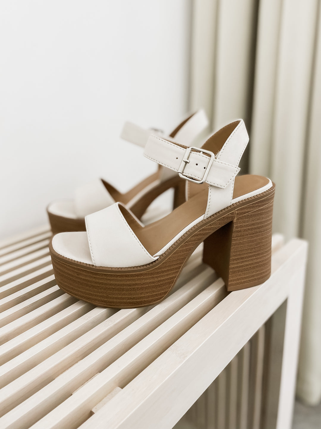 Jaylin Block Heels (Bone)