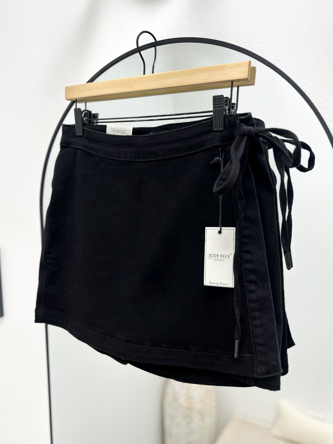 Simone Tie Skort (Black)