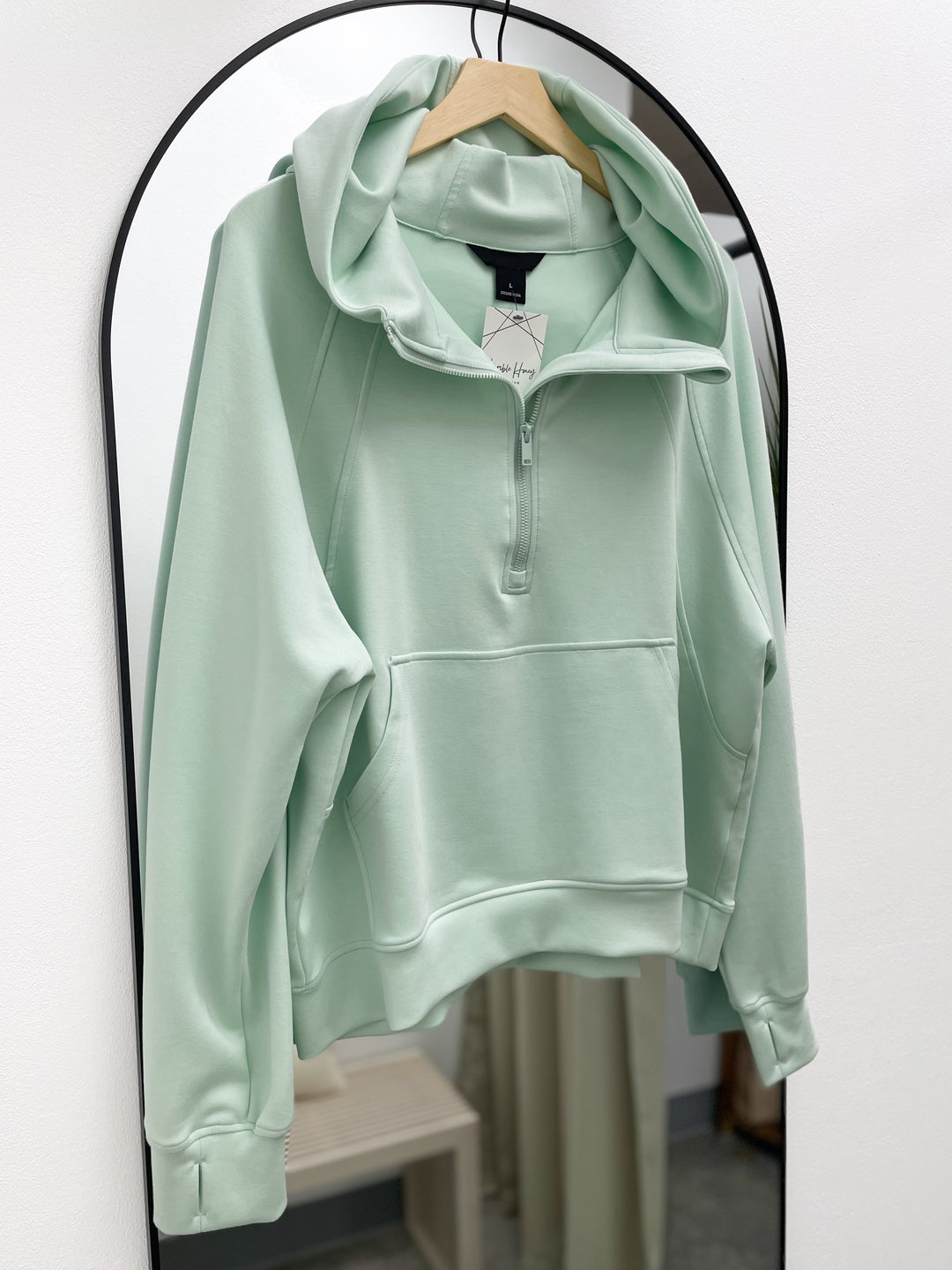 Cloud Nine Hooded Pullover (Soft Mint)