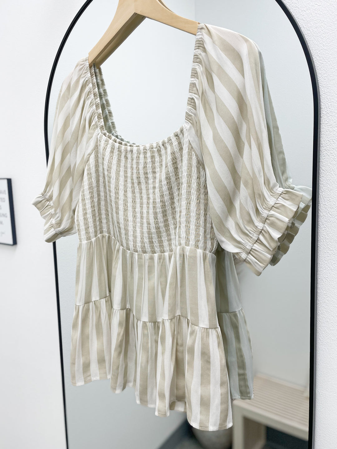 In Your Eyes Blouse (Sand)