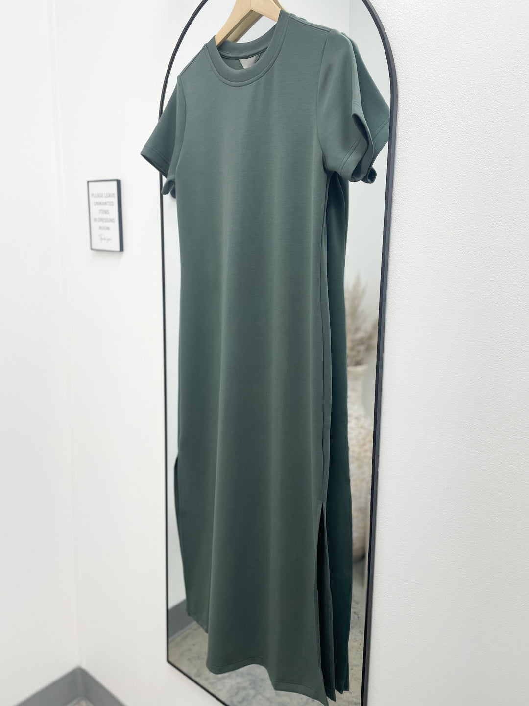 Cloud Nine Maxi Dress (Sage Leaf)