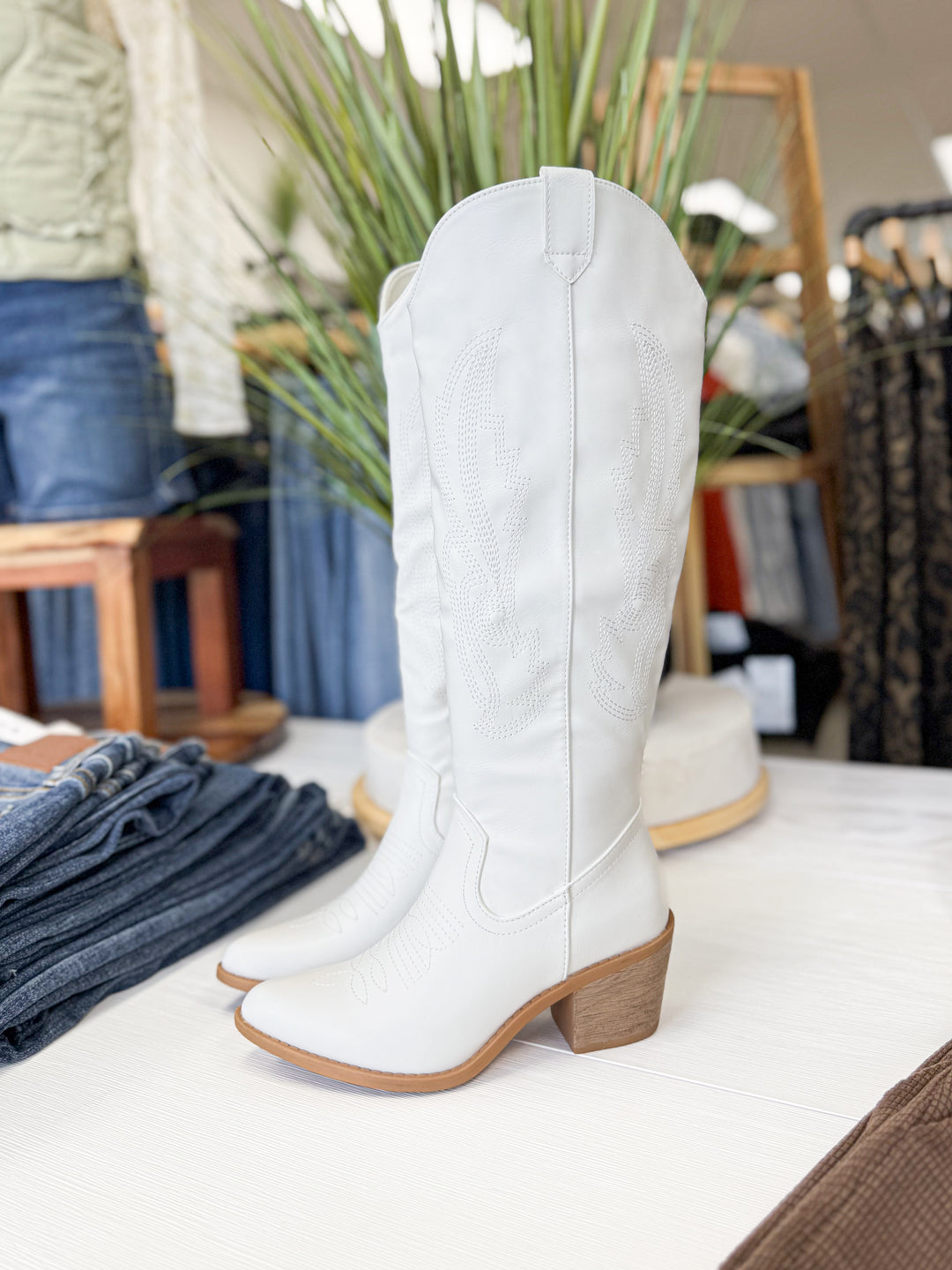 Scout Western Boots (White)