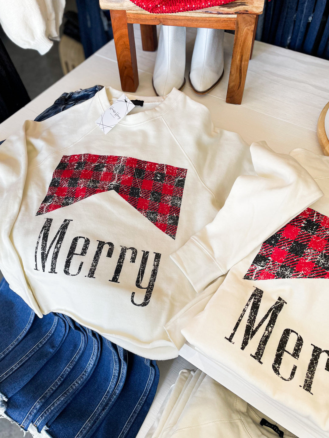 Merry Sweatshirt (Ivory)