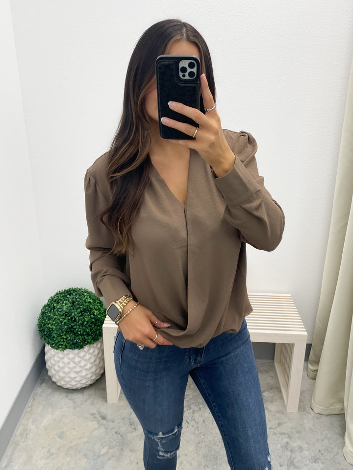 Belong With You Blouse (Mocha)