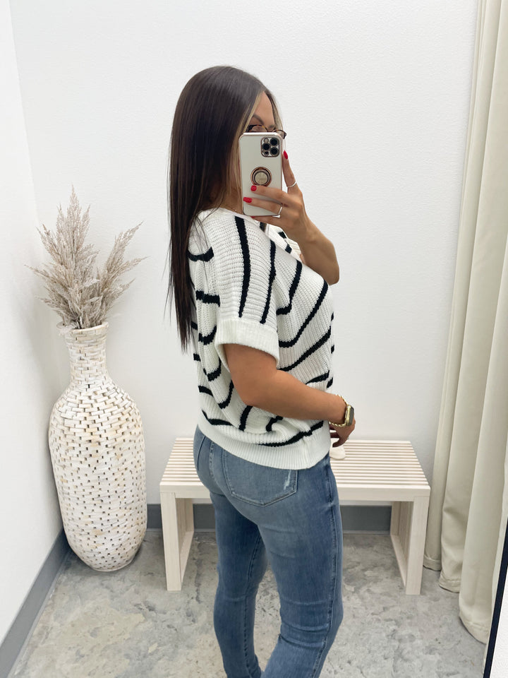 Make You Mine Sweater Top (Black)