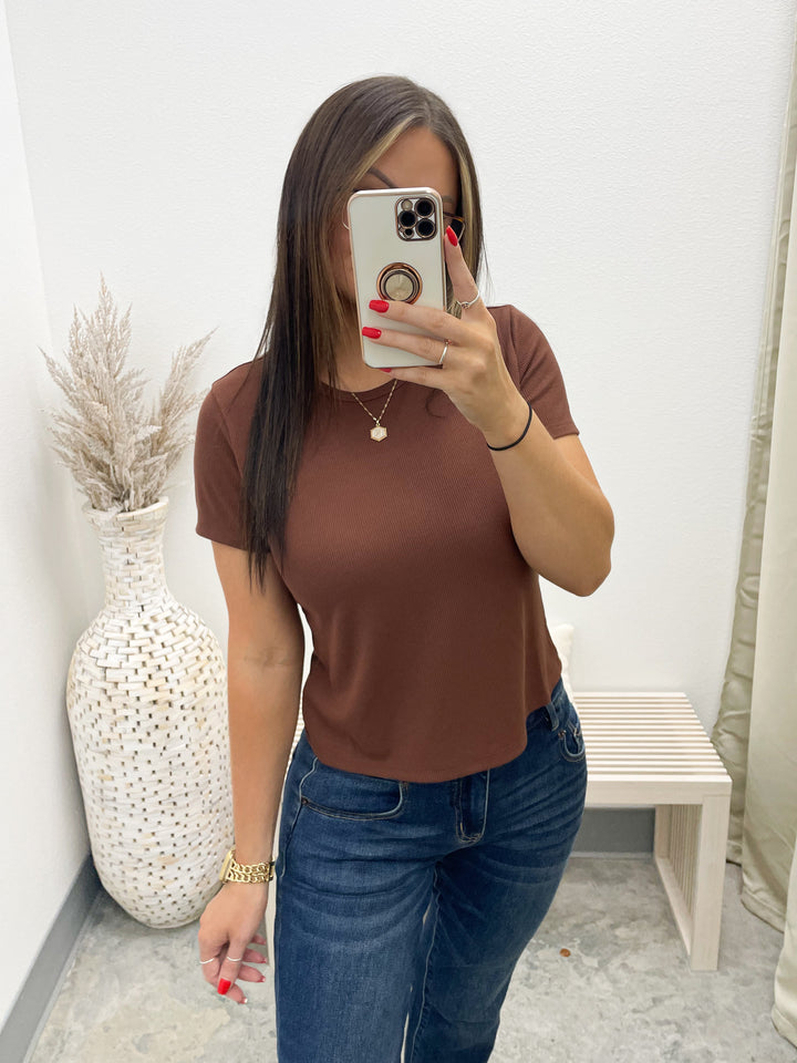 Think Fast Tee (Chestnut)