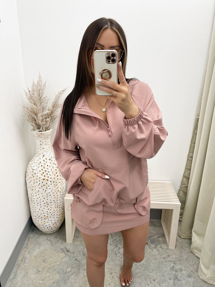 Got To Give Windbreaker (Dusty Pink)