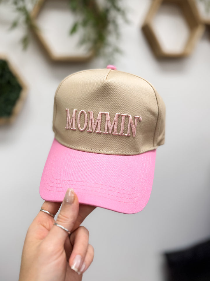 Mommin' Trucker Hat (Khaki/Pink)