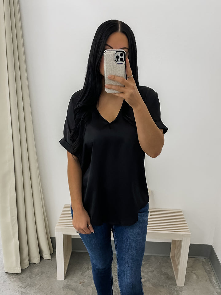Cute And Casual Top (Black)