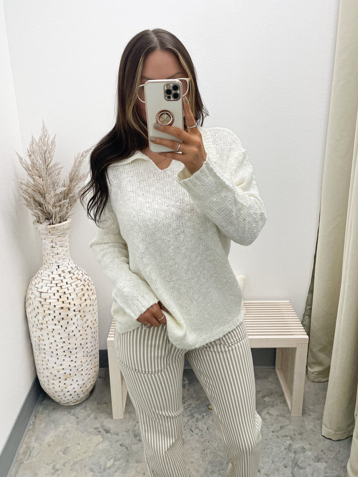 Marshmallow Dreams Sweater (Cream)