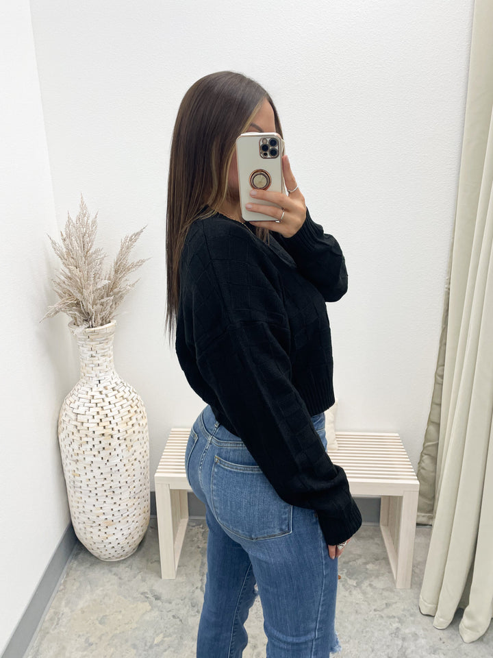 Same Crowd Sweater (Black)