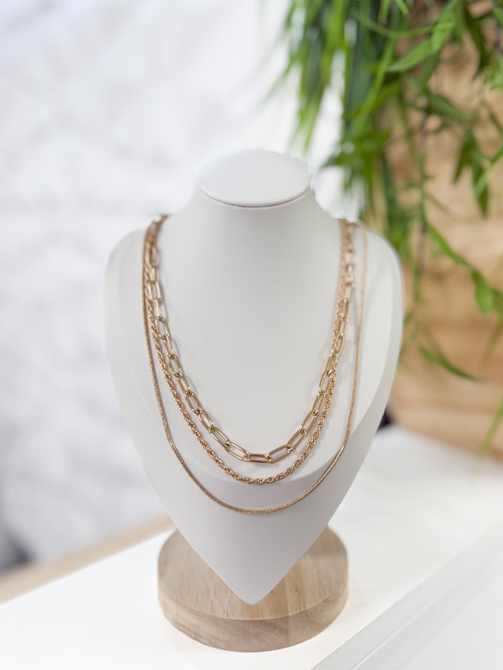 Emma Layered Necklace (Gold)