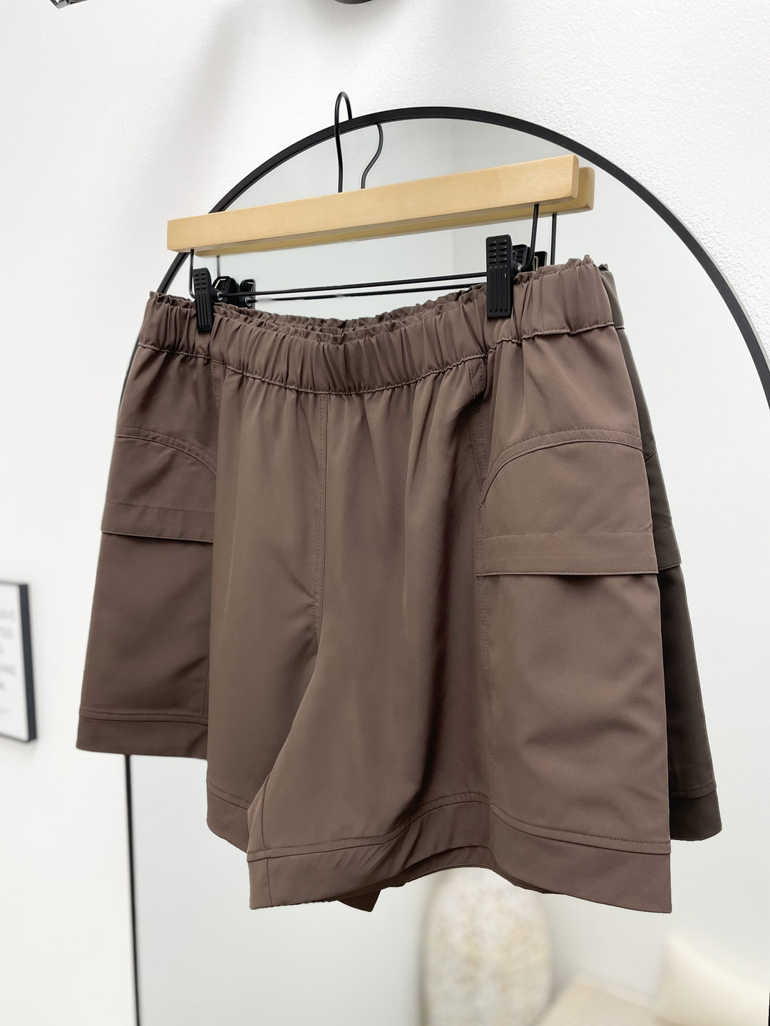 Got To Give Shorts (Brown)