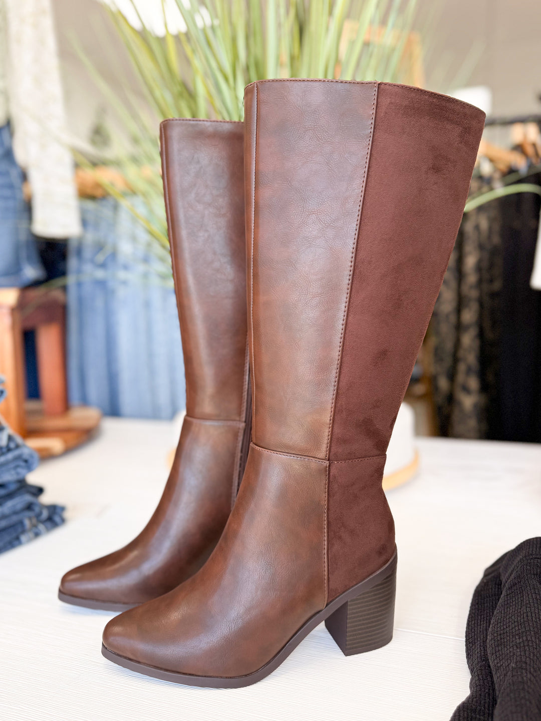 Abel Knee High Boots (Brown)