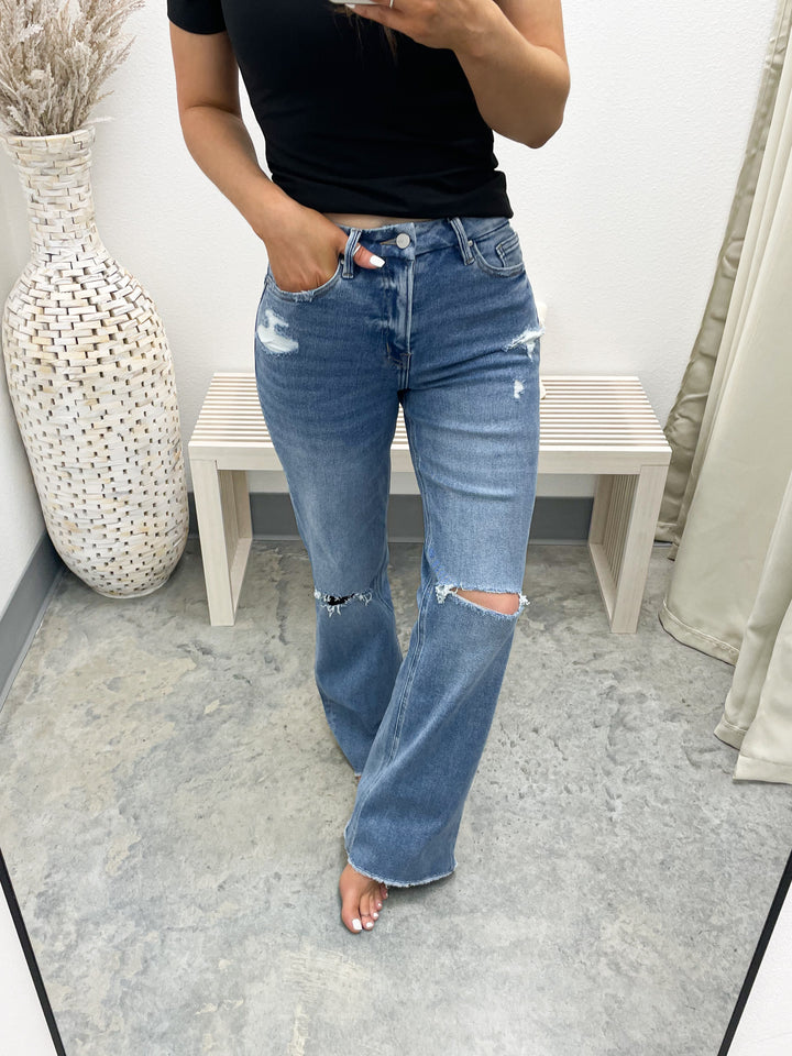 Oaklynn Wide Leg Jeans
