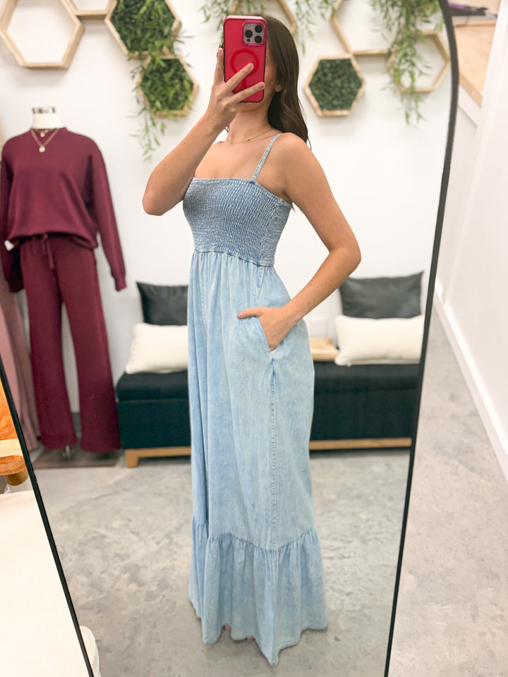 Don't Change Jumpsuit (Light Denim)