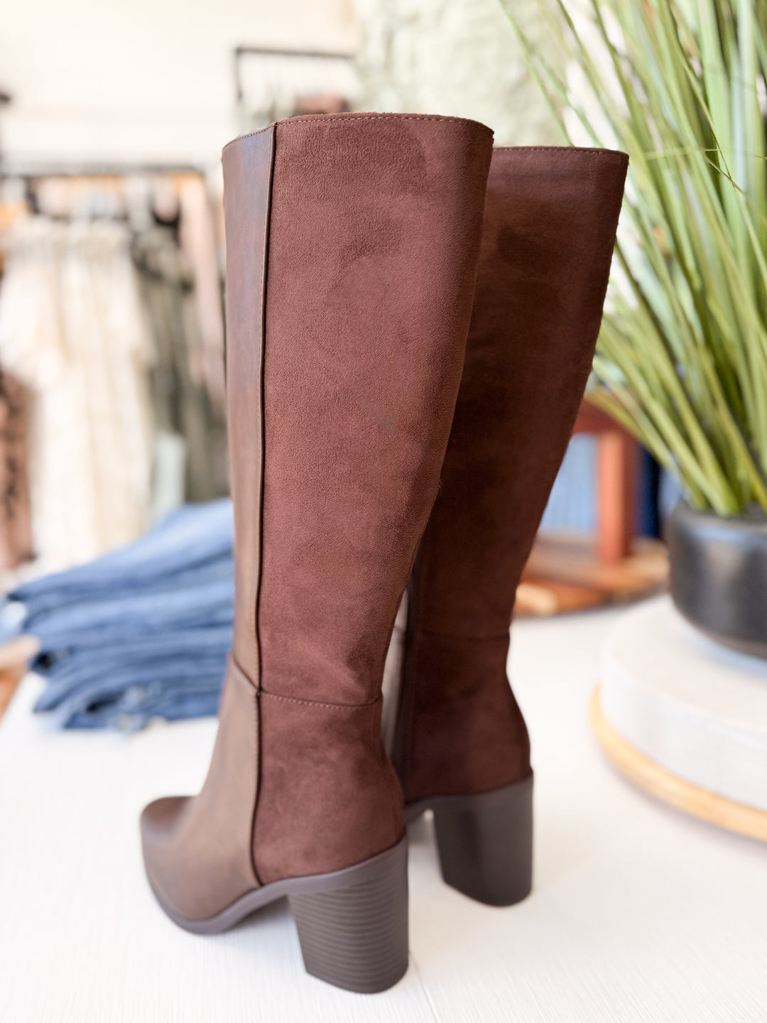 Abel Knee High Boots (Brown)