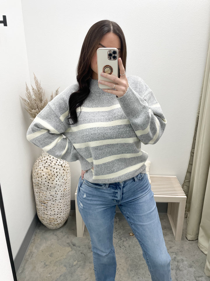 Hot Commodity Sweater (Heather Grey)