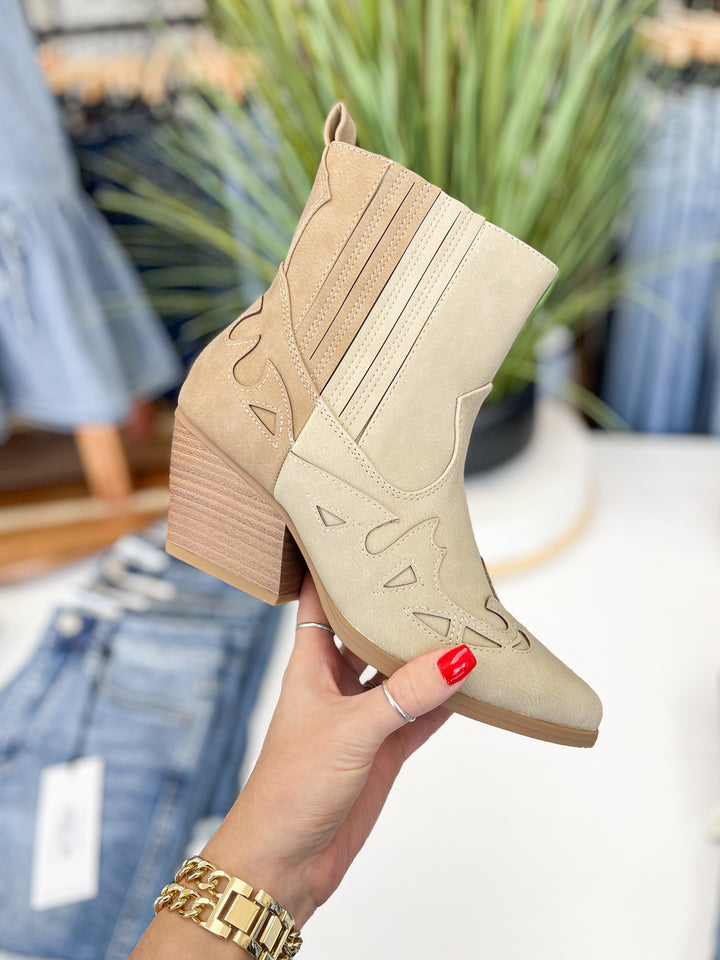 Wyatt Western Booties (Taupe/Beige)