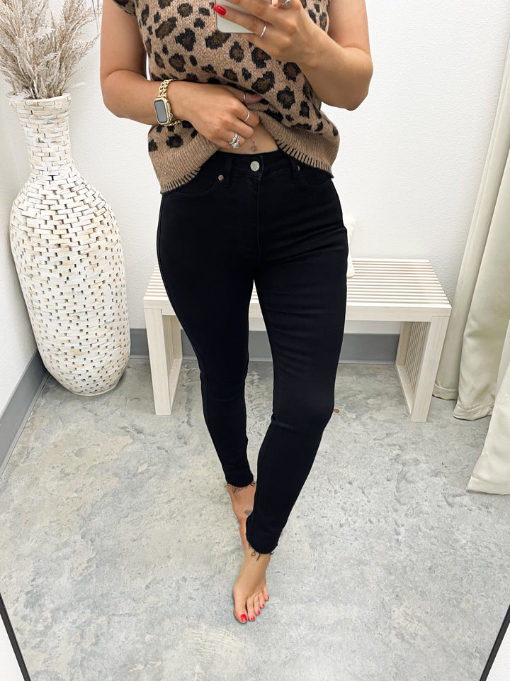Lia Skinny Jeans