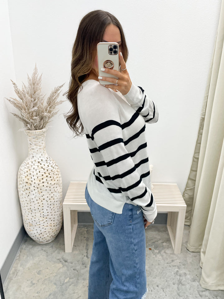Part Of The Past Top (Black/Cream)