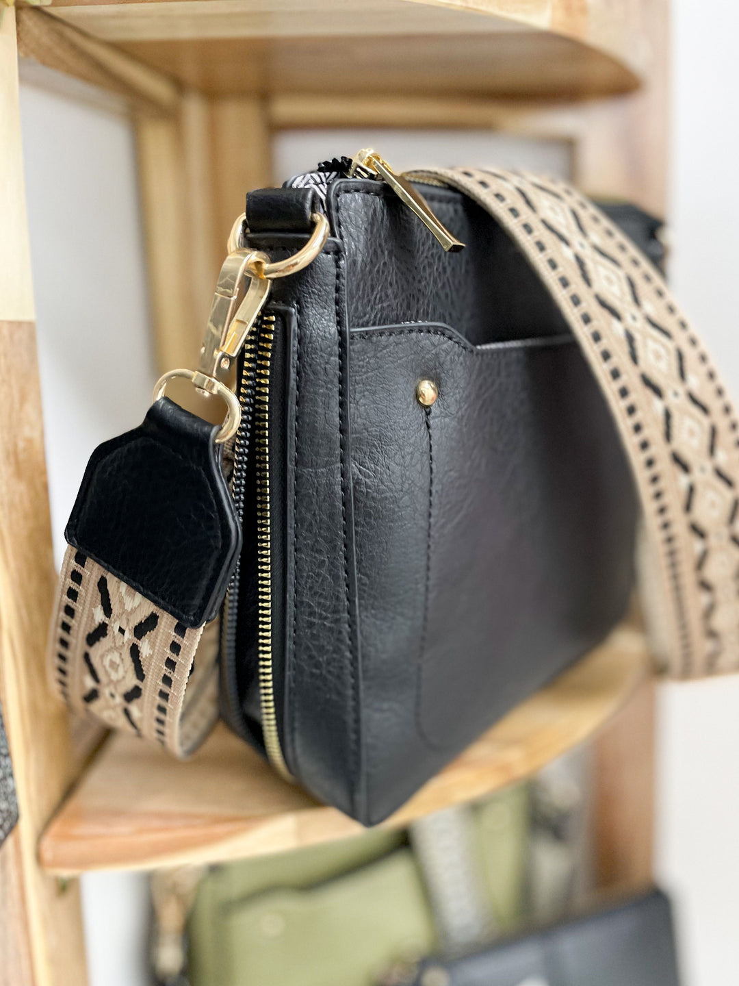 Ember Crossbody Bag (Black)
