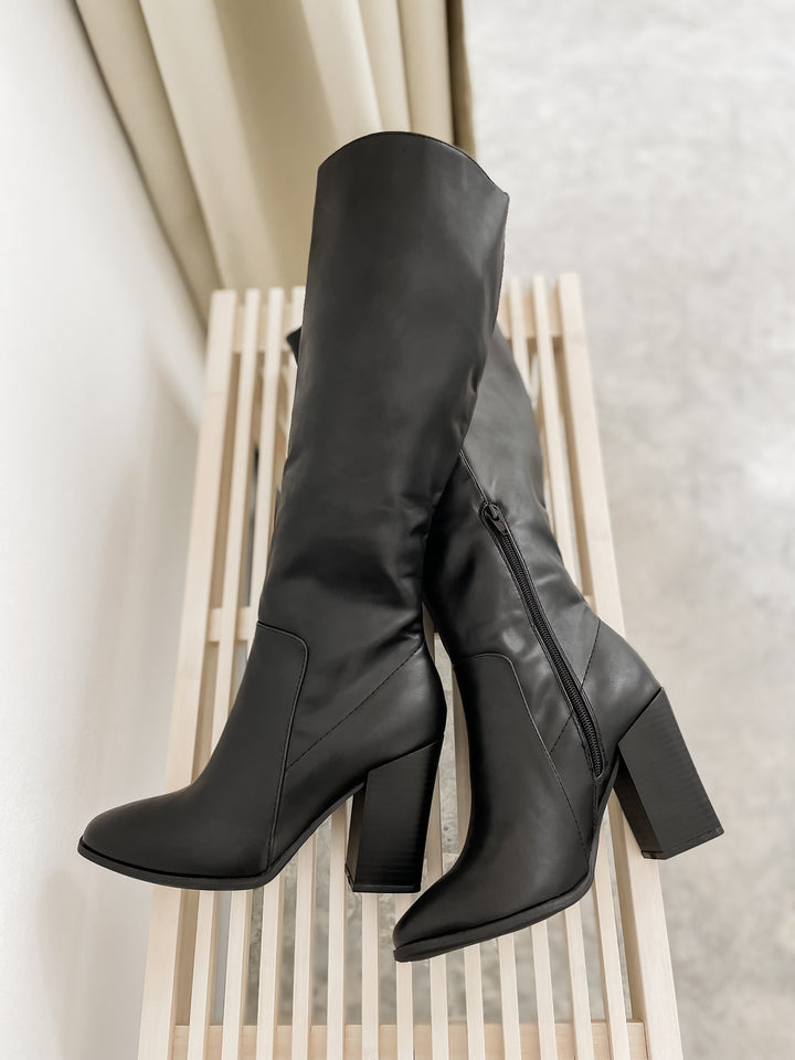 Holland Knee High Boots (Black)