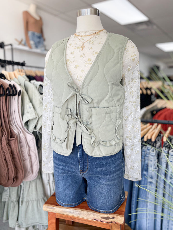 Cover Me Up Vest (Sage Green)