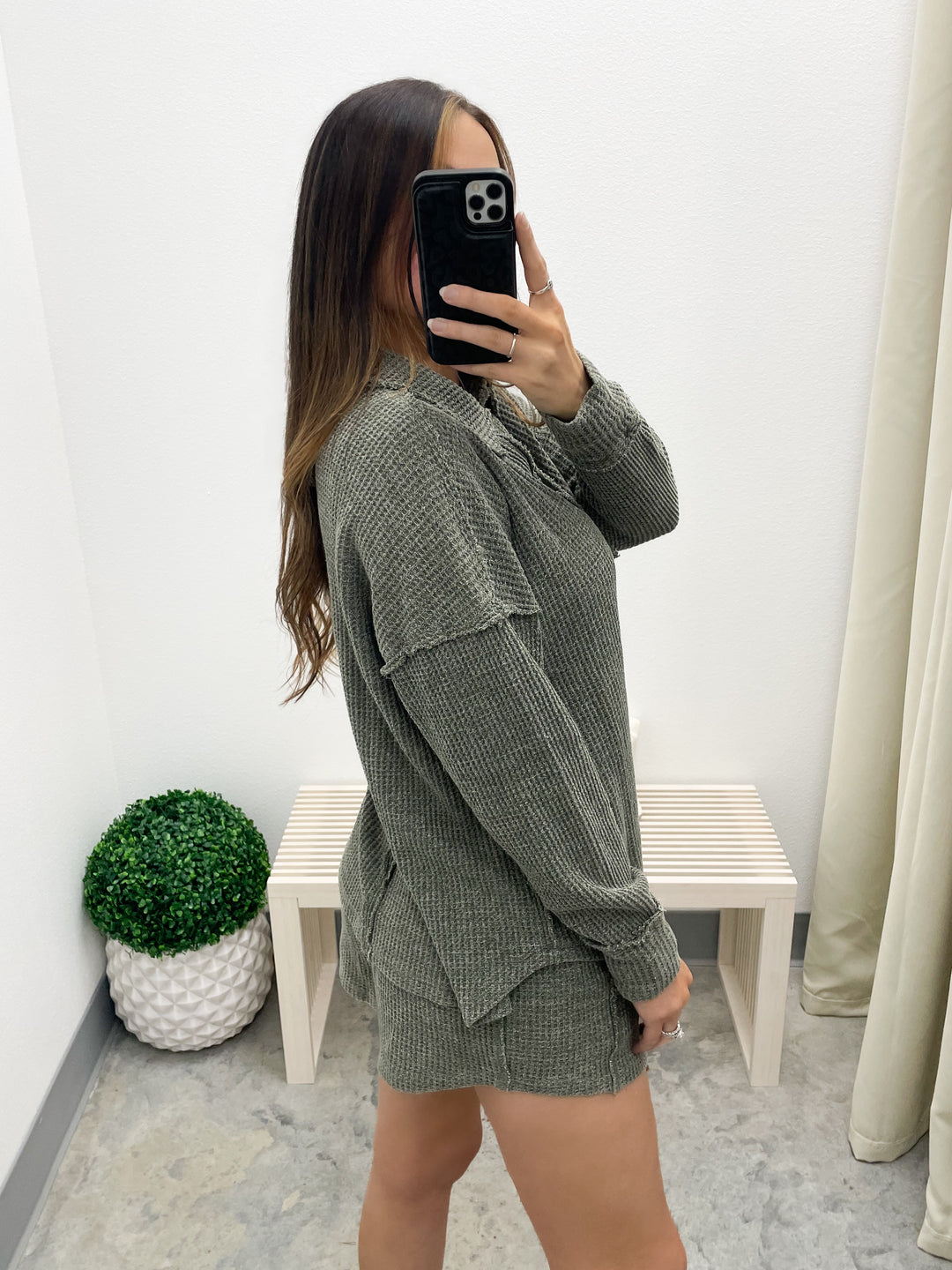 Remember When Waffle Pullover (Olive)