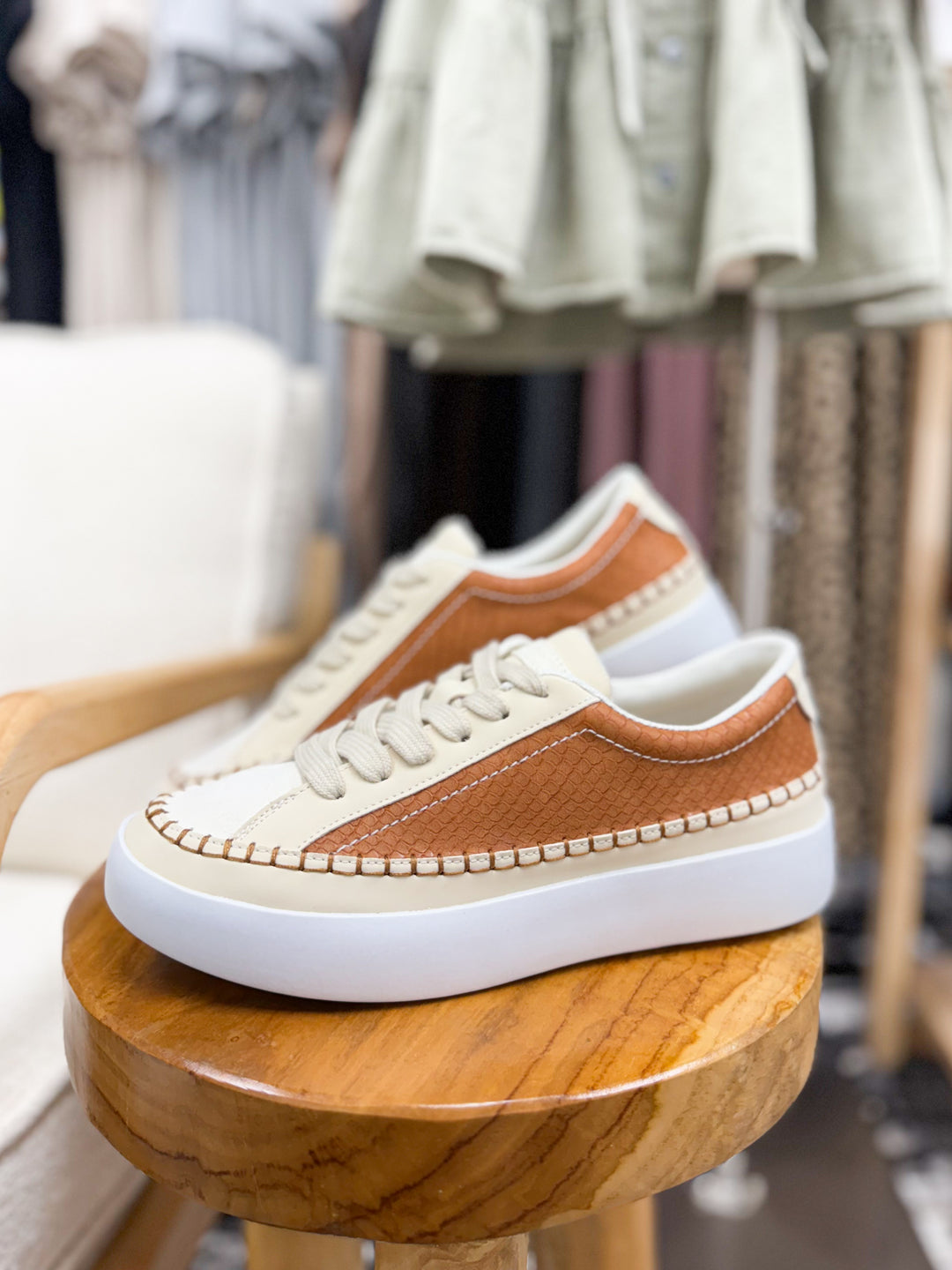 Loretta Sneaks (Tan)